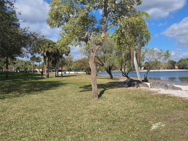 15222 SW 111th St 15222, Miami, FL 33196