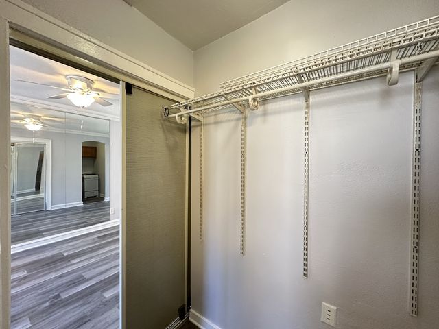 661 W Sheridan Road 506, Chicago, IL 60613
