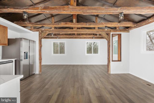 43 CASHEW LN, Gerrardstown, WV 25420