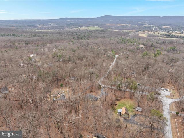 43 CASHEW LN, Gerrardstown, WV 25420