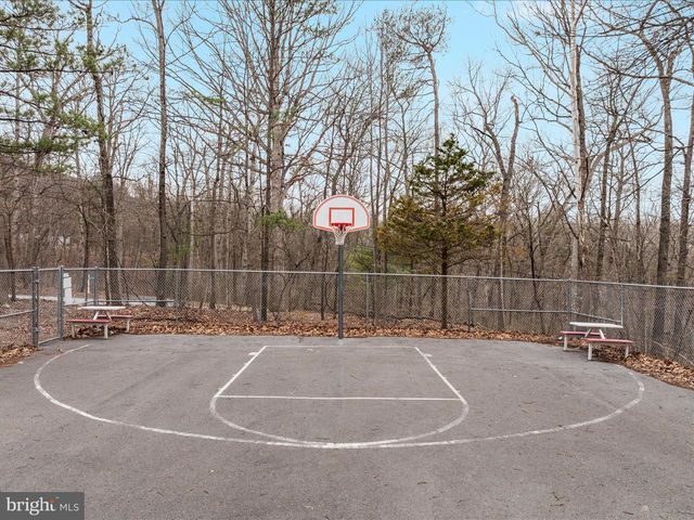 43 CASHEW LN, Gerrardstown, WV 25420