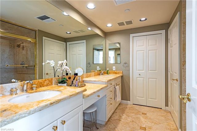 7117 Pelican Bay BLVD 701, Naples, FL 34108