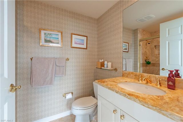 7117 Pelican Bay BLVD 701, Naples, FL 34108