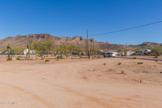 4110 N SAGUARO Drive, Apache Junction, AZ 85120