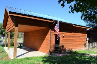 1472 Lakeside Drive, Huntsville, TX 77320