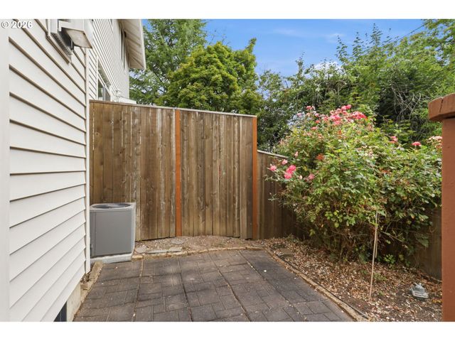 12920 Sw CHERRY BLOSSOM Ct, Beaverton, OR 97008
