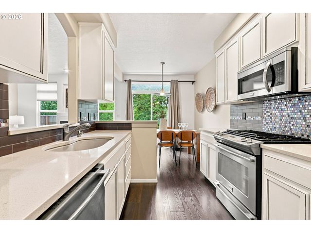 12920 Sw CHERRY BLOSSOM Ct, Beaverton, OR 97008