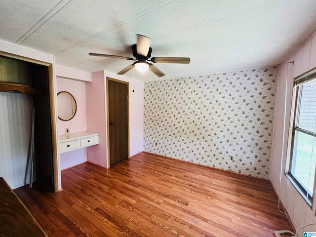 809 CEDAR SPRINGS ROAD, Weaver, AL 36277