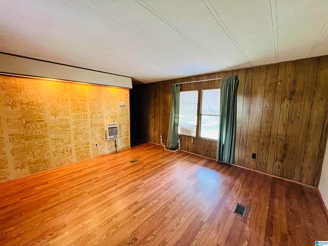 809 CEDAR SPRINGS ROAD, Weaver, AL 36277