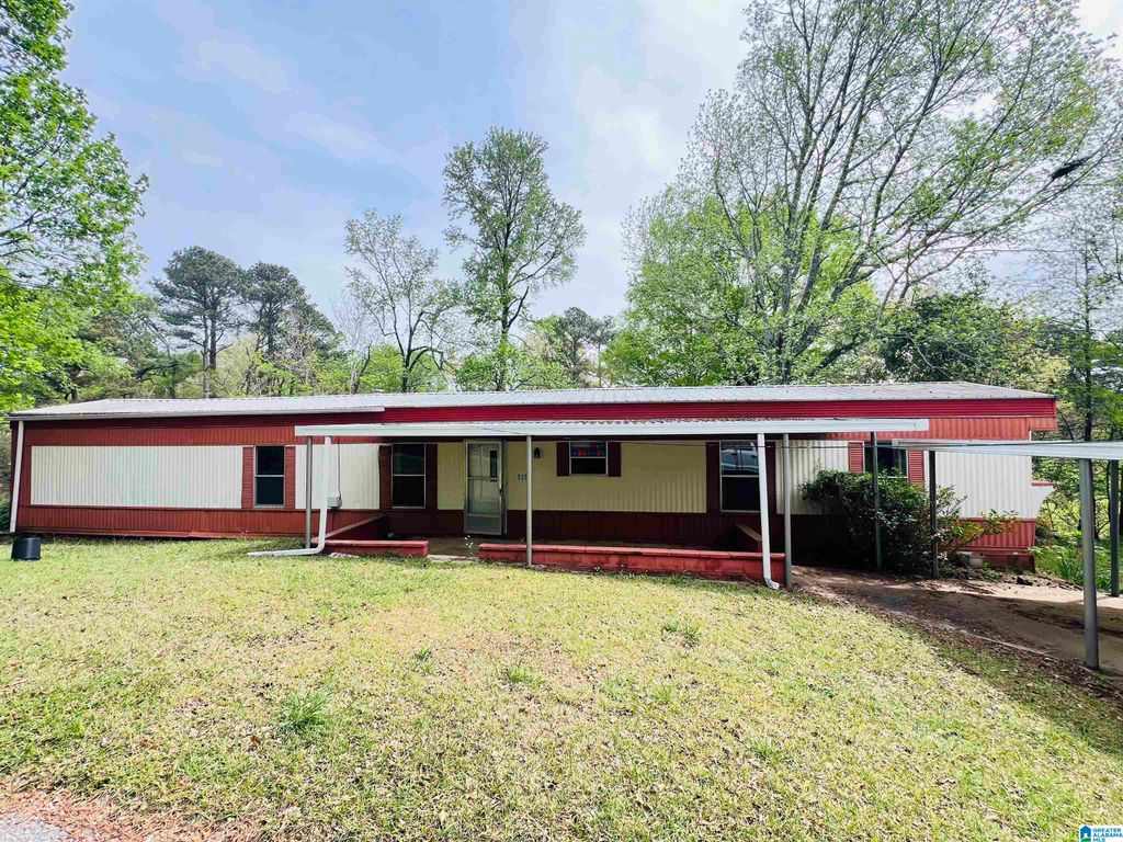 809 CEDAR SPRINGS ROAD, Weaver, AL 36277