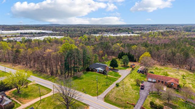 733 Oakville Road, Appomattox, VA 24522