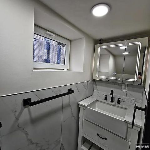 58 4th Street, Ridgefield Park, NJ 07660