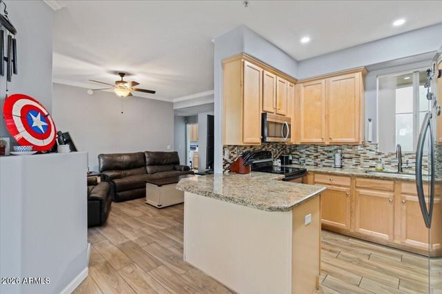 2992 N MILLER Road 109, Scottsdale, AZ 85251