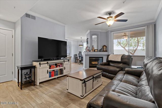 2992 N MILLER Road 109, Scottsdale, AZ 85251