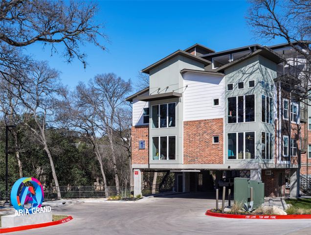 1800 Ih-35 Svrd, Austin, TX 78704