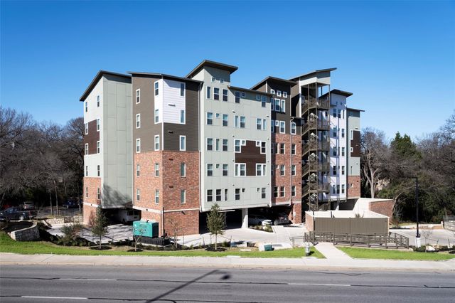 1800 Ih-35 Svrd, Austin, TX 78704