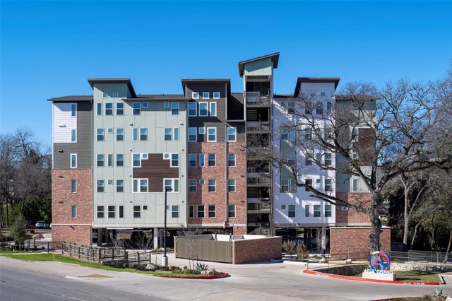 1800 Ih-35 Svrd, Austin, TX 78704