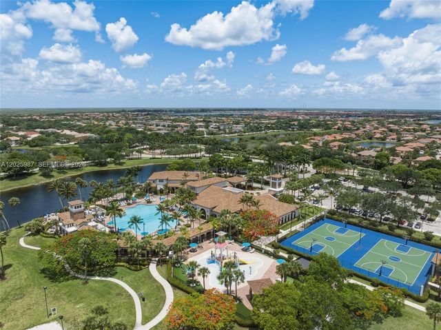 12210 NW 77th Mnr, Parkland, FL 33076