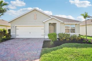 3421 Cancun CT, Cape Coral, FL 33909