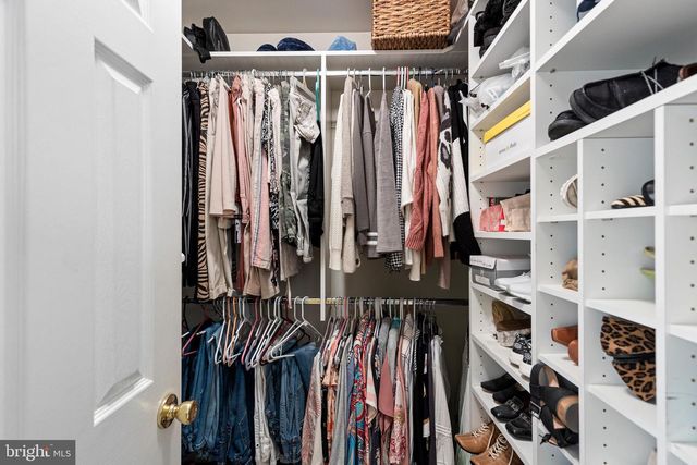 414 S BARRINGTON CT, Newark, DE 19702