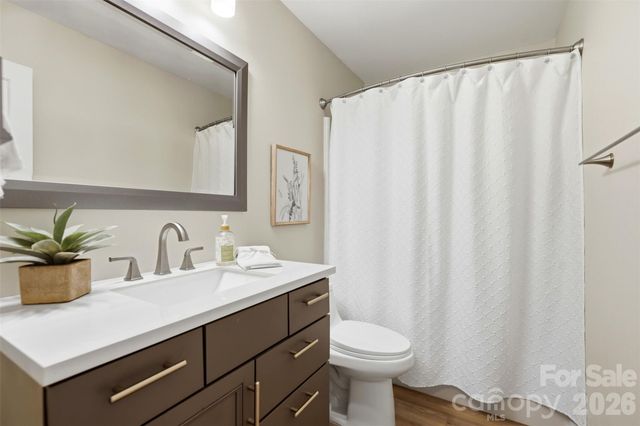 2614 Forest Lawn Drive, Matthews, NC 28104