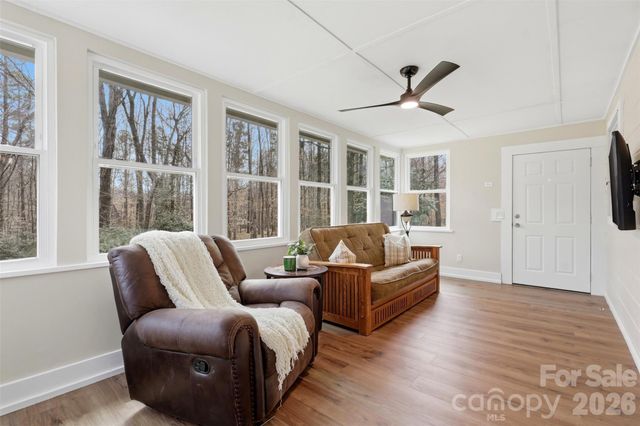 2614 Forest Lawn Drive, Matthews, NC 28104