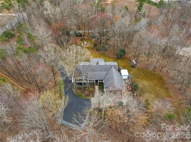 2614 Forest Lawn Drive, Matthews, NC 28104