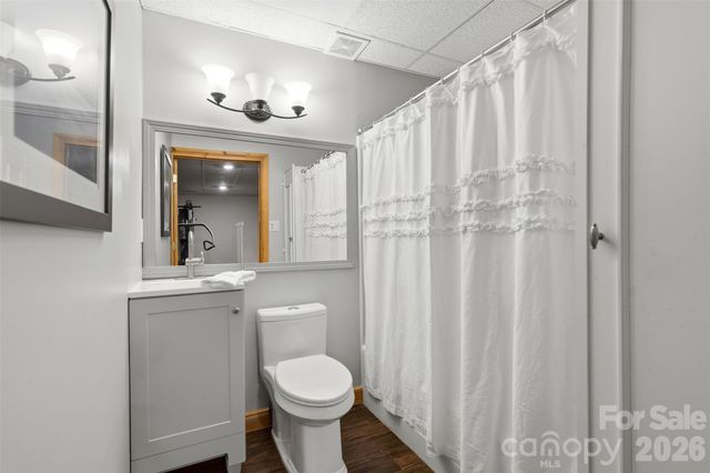 2614 Forest Lawn Drive, Matthews, NC 28104