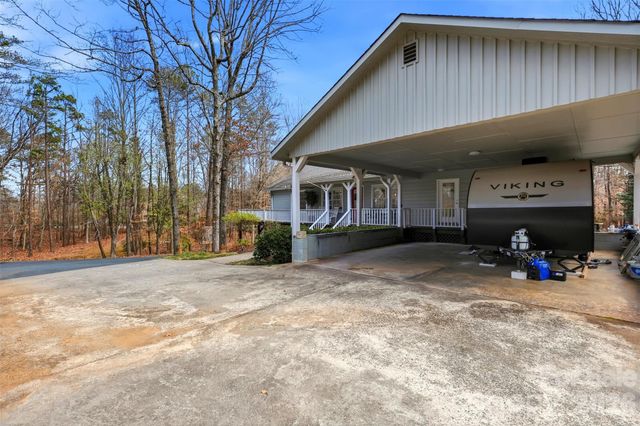 2614 Forest Lawn Drive, Matthews, NC 28104