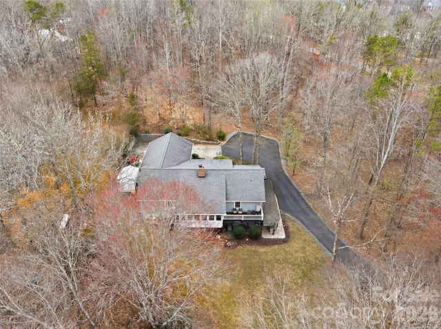 2614 Forest Lawn Drive, Matthews, NC 28104