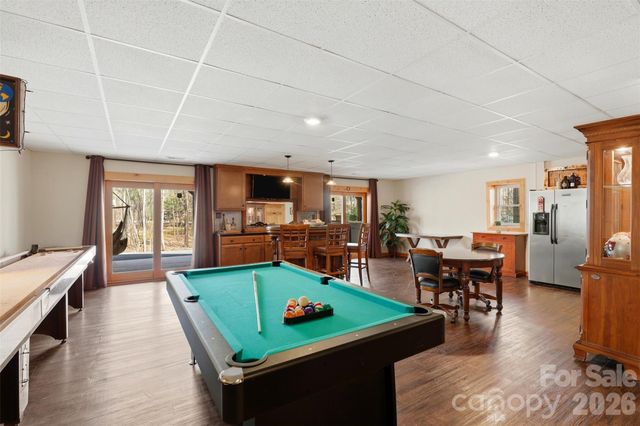 2614 Forest Lawn Drive, Matthews, NC 28104