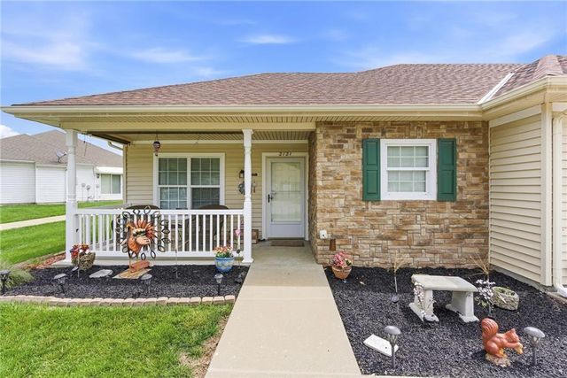 2121 N 114 Terrace, Kansas City, KS 66109