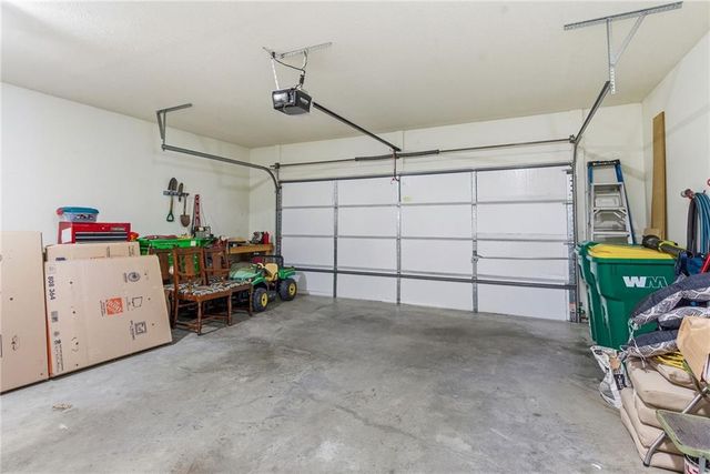 2121 N 114 Terrace, Kansas City, KS 66109