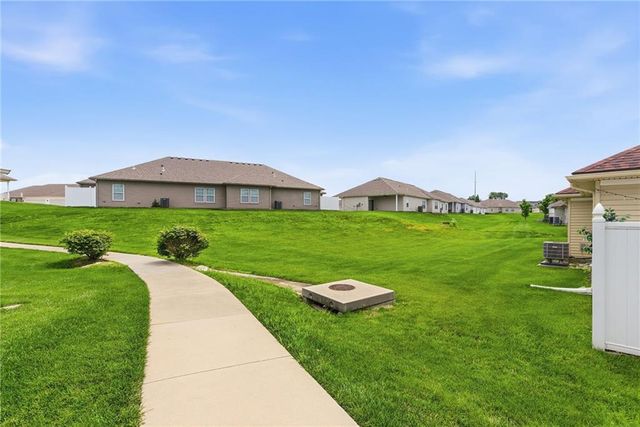2121 N 114 Terrace, Kansas City, KS 66109