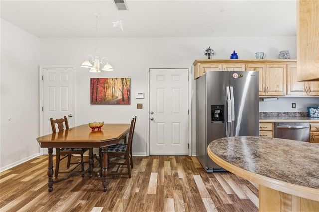 2121 N 114 Terrace, Kansas City, KS 66109