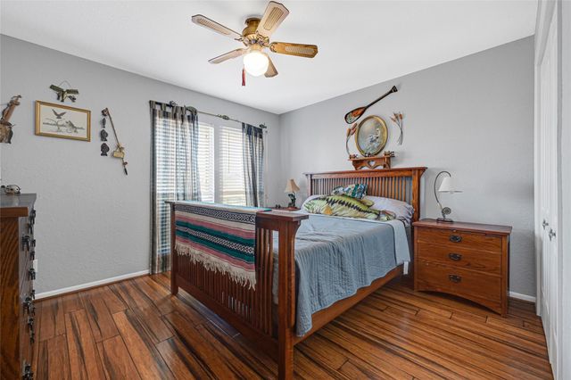 772 Marlin Street, Hitchcock, TX 77563