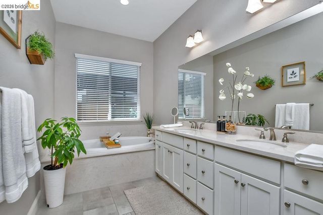 183 Avery Ct, Brentwood, CA 94513
