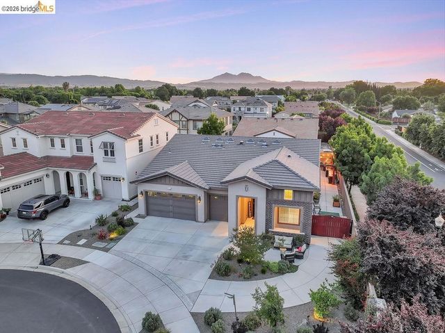 183 Avery Ct, Brentwood, CA 94513