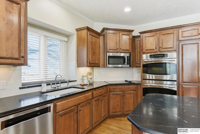 19273 Williams Street, Omaha, NE 68130