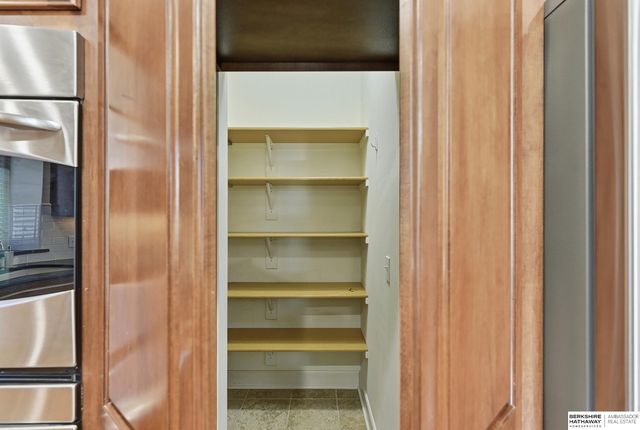 19273 Williams Street, Omaha, NE 68130