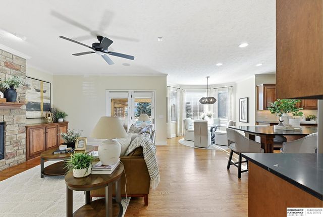 19273 Williams Street, Omaha, NE 68130