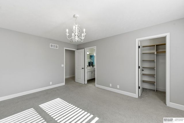 19273 Williams Street, Omaha, NE 68130