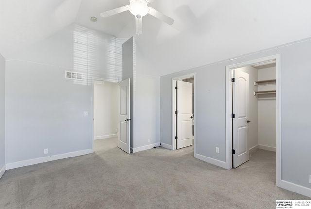 19273 Williams Street, Omaha, NE 68130