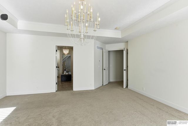 19273 Williams Street, Omaha, NE 68130