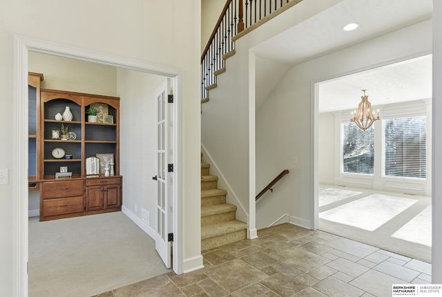 19273 Williams Street, Omaha, NE 68130