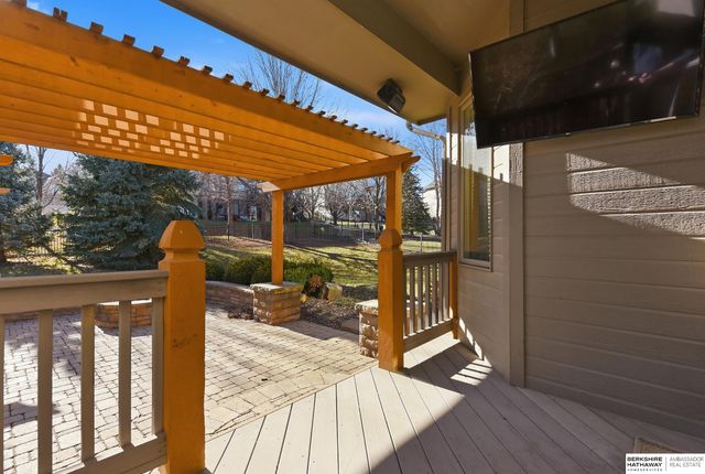 19273 Williams Street, Omaha, NE 68130