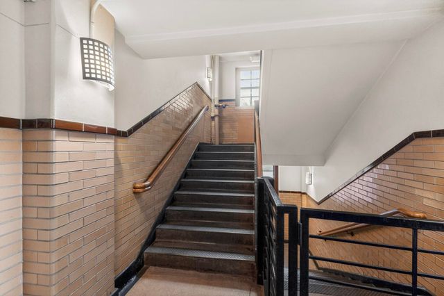 300 Tijeras Avenue NE APT 105, Albuquerque, NM 87102