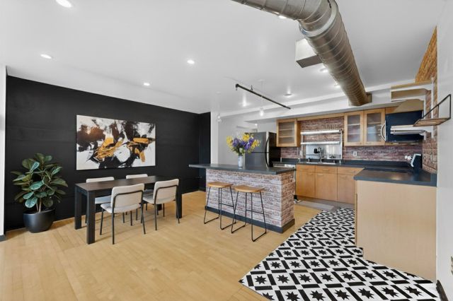 300 Tijeras Avenue NE APT 105, Albuquerque, NM 87102