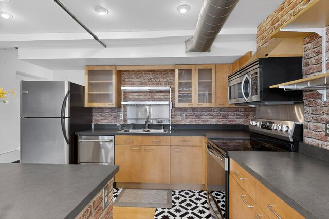 300 Tijeras Avenue NE APT 105, Albuquerque, NM 87102