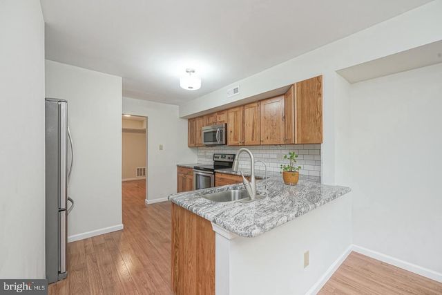 37 ARROWWOOD CT, Woodbury, NJ 08096